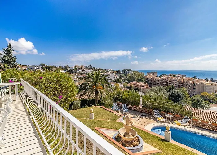 Con Piscina En Holiday home