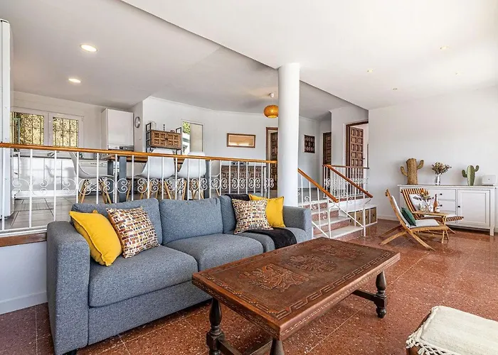 Holiday home Con Piscina En *